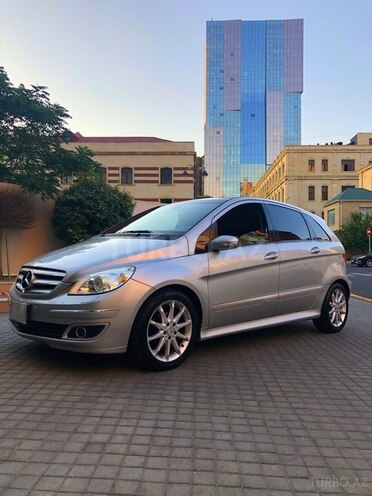 Mercedes B 170 2007, 137,000 km - 1.7 l - Bakı