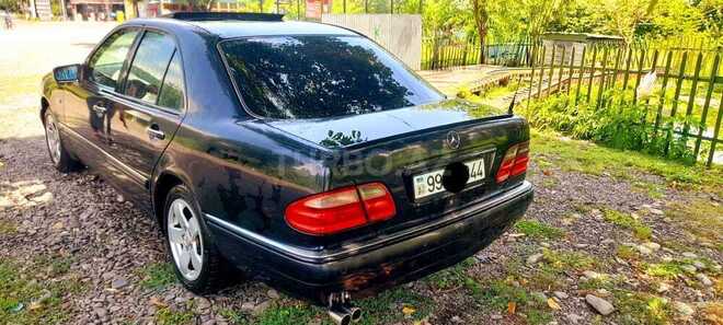 Mercedes E 240 1998, 406,889 km - 2.3 l - Qəbələ