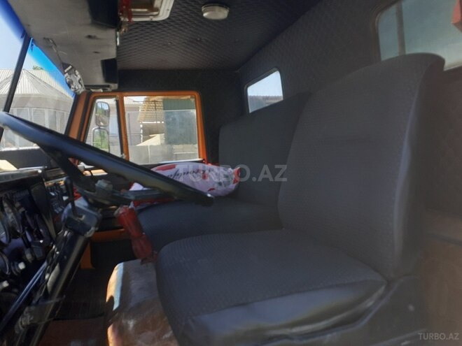 KamAz 55111 1988, 100,000 km - 11.0 л - Şabran