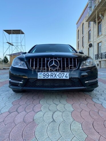 Mercedes C 250 2014, 135,000 km - 1.8 l - Şirvan