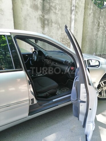 Mercedes C 200 2002, 301,598 km - 2.0 l - Lənkəran