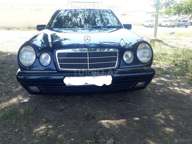 Mercedes E 200 1998, 335,000 km - 2.0 l - Gəncə