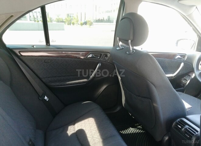 Mercedes C 240 2000, 402,900 km - 2.6 л - Bakı