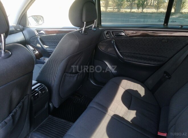 Mercedes C 240 2000, 402,900 km - 2.6 л - Bakı