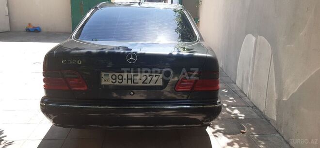 Mercedes E 320 2000, 282,157 km - 3.2 l - Göyçay