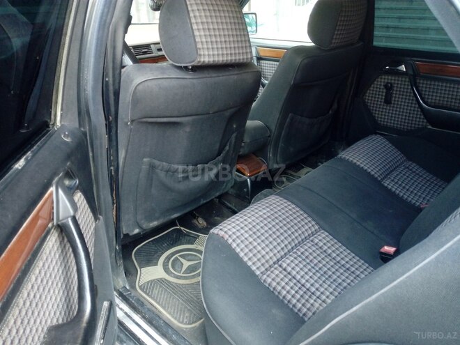 Mercedes E 300 1991, 324,000 km - 3.0 л - Sumqayıt
