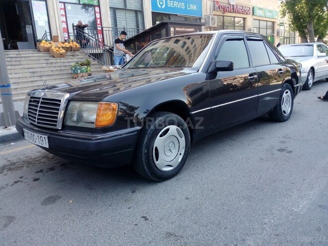 Mercedes E 300 1991, 324,000 km - 3.0 л - Sumqayıt