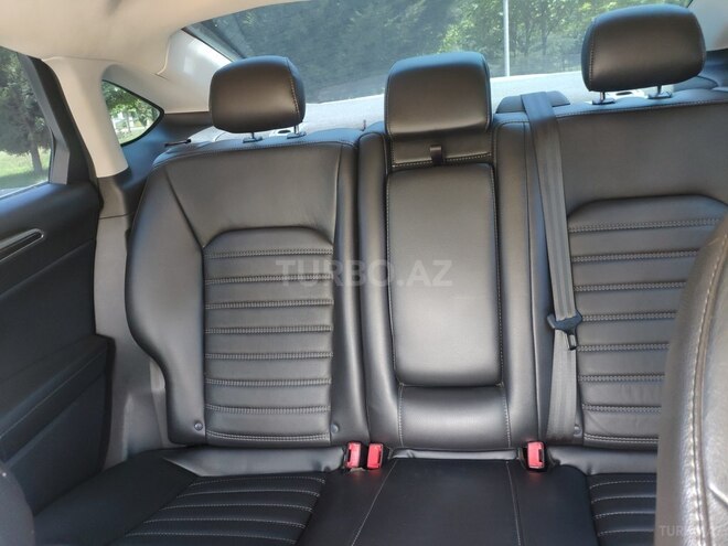 Ford Fusion 2014, 220,000 km - 1.5 l - Qax