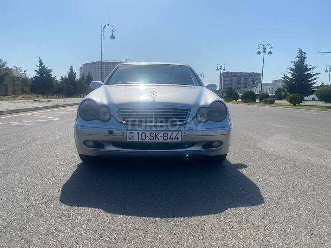 Mercedes C 240 2001, 176,000 km - 2.6 l - Bakı