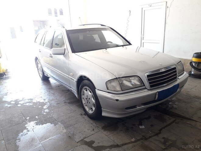 Mercedes C 220 1998, 395,643 km - 2.2 l - Sumqayıt