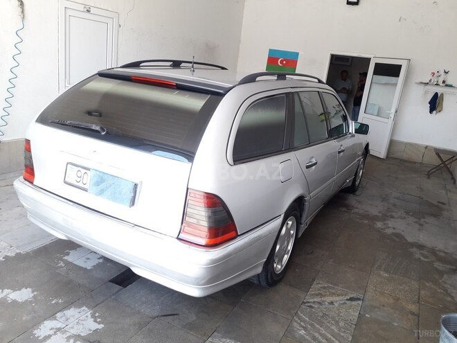 Mercedes C 220 1998, 395,643 km - 2.2 l - Sumqayıt