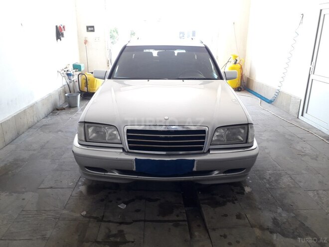 Mercedes C 220 1998, 395,643 km - 2.2 l - Sumqayıt