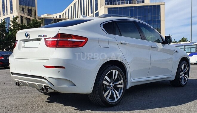 BMW X6 M 2013, 23,500 km - 4.4 l - Bakı