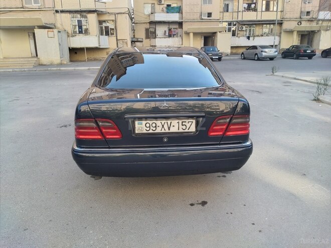 Mercedes E 200 1996, 335,000 km - 2.0 л - Bakı
