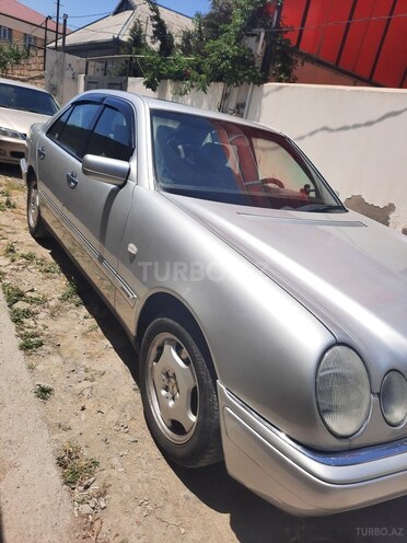 Mercedes E 230 1997, 341,000 km - 2.3 л - Bakı