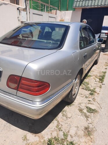 Mercedes E 230 1997, 341,000 km - 2.3 л - Bakı