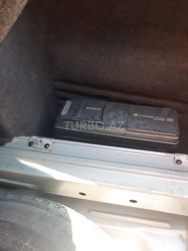 Mercedes E 230 1997, 341,000 km - 2.3 л - Bakı