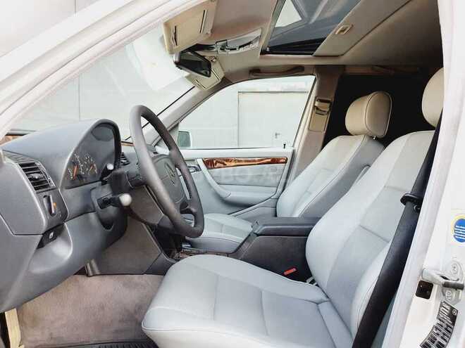 Mercedes C 230 1999, 236,063 km - 2.3 l - Bakı