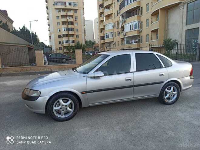 Opel Vectra 1997, 345,600 km - 2.0 l - Sumqayıt