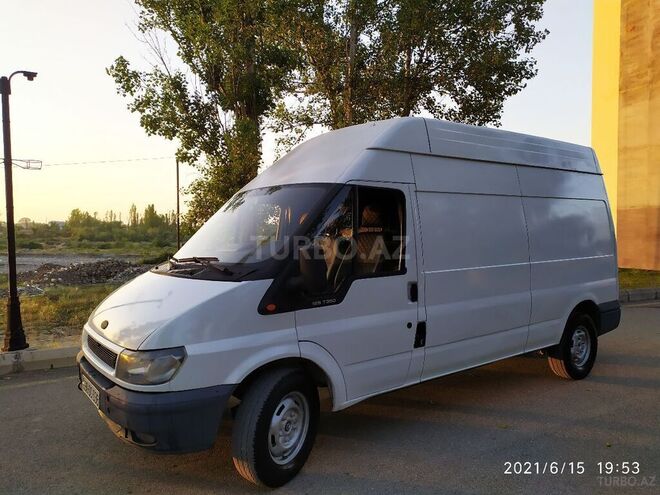 Ford Transit 2004, 285,000 km - 2.4 l - Quba