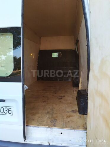 Ford Transit 2004, 285,000 km - 2.4 l - Quba