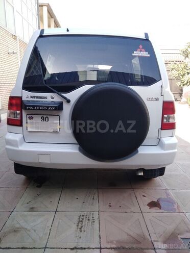 Mitsubishi Pajero io 1999, 250,000 km - 1.8 l - Bakı