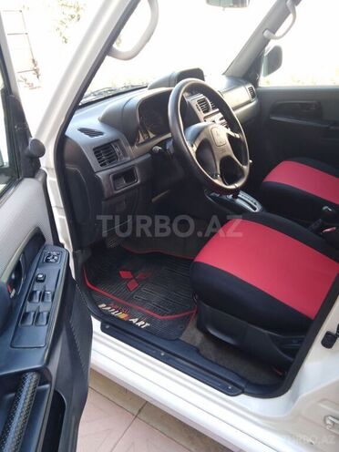 Mitsubishi Pajero io 1999, 250,000 km - 1.8 l - Bakı