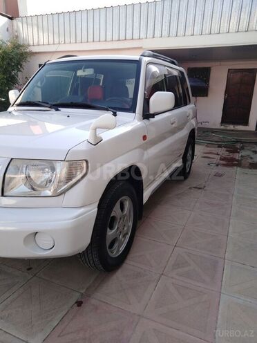 Mitsubishi Pajero io 1999, 250,000 km - 1.8 l - Bakı
