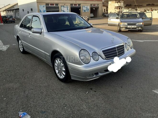 Mercedes E 200 2000, 191,000 km - 2.0 l - Gəncə