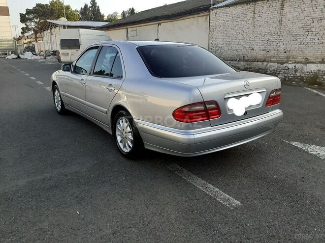 Mercedes E 200 2000, 191,000 km - 2.0 l - Gəncə