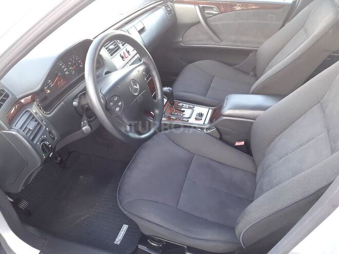 Mercedes E 200 2000, 191,000 km - 2.0 l - Gəncə