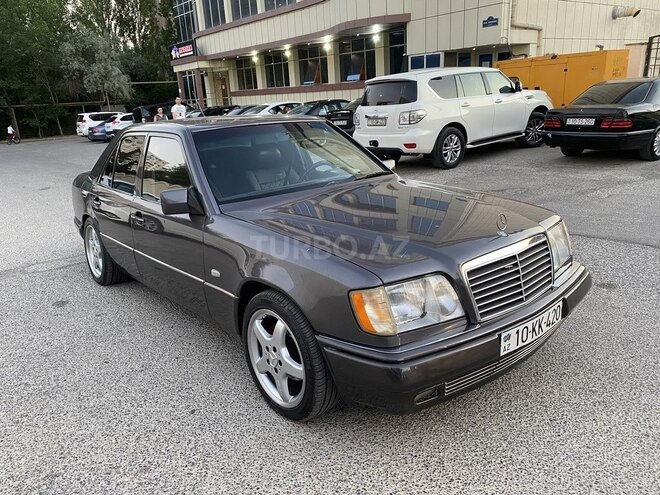 Mercedes E 220 1995, 490,343 km - 2.2 л - Bakı
