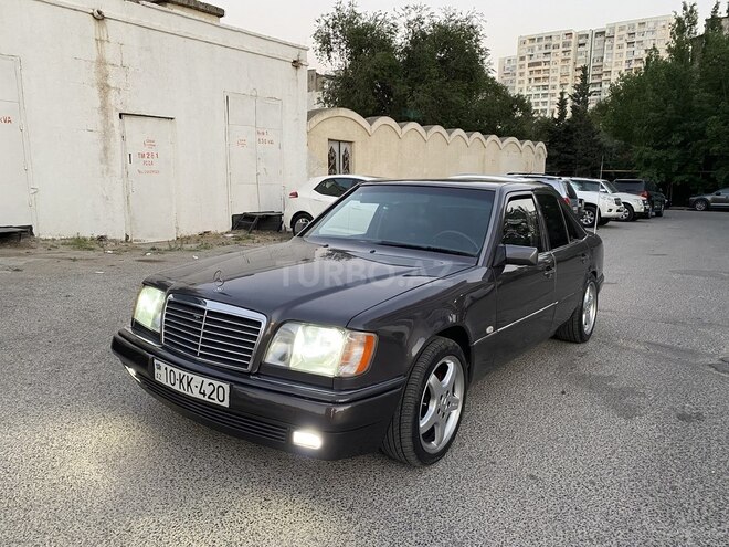 Mercedes E 220 1995, 490,343 km - 2.2 л - Bakı