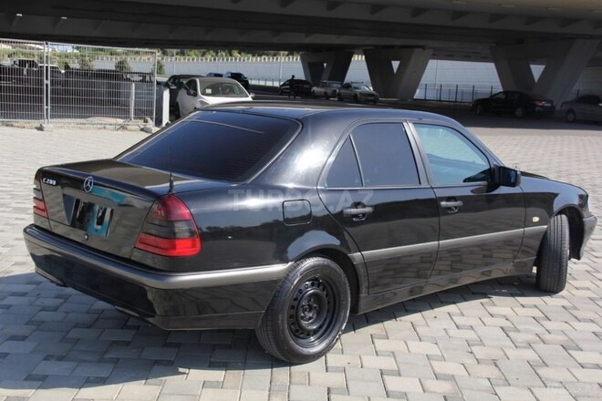 Mercedes C 200 1998, 221,000 km - 2.0 l - Bakı