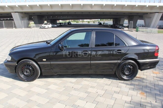 Mercedes C 200 1998, 221,000 km - 2.0 l - Bakı