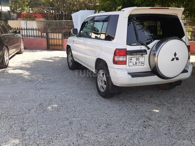 Mitsubishi Pajero io 2001, 212,400 km - 2.0 l - Bakı