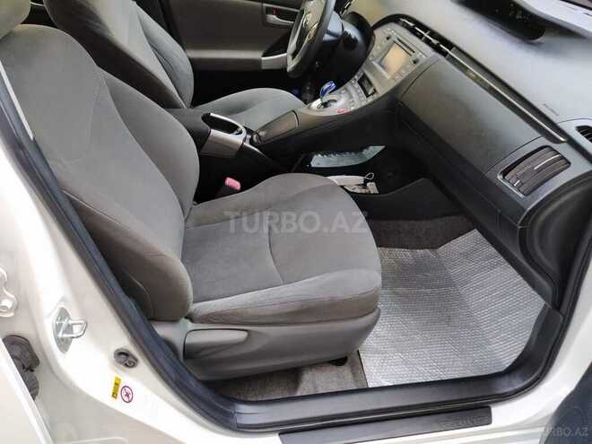 Toyota Prius 2013, 145,000 km - 1.8 l - Bakı
