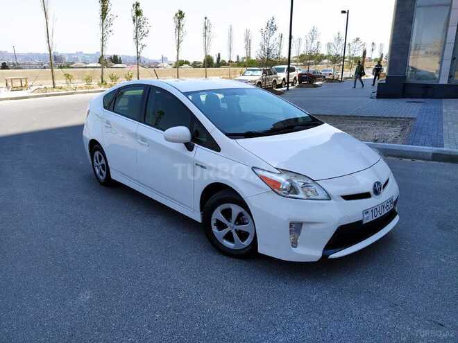 Toyota Prius 2013, 145,000 km - 1.8 l - Bakı