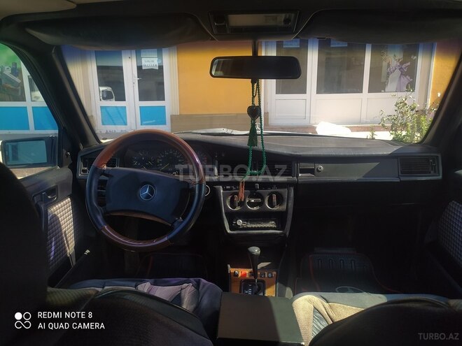 Mercedes 190 1990, 233,333 km - 2.3 л - Bakı