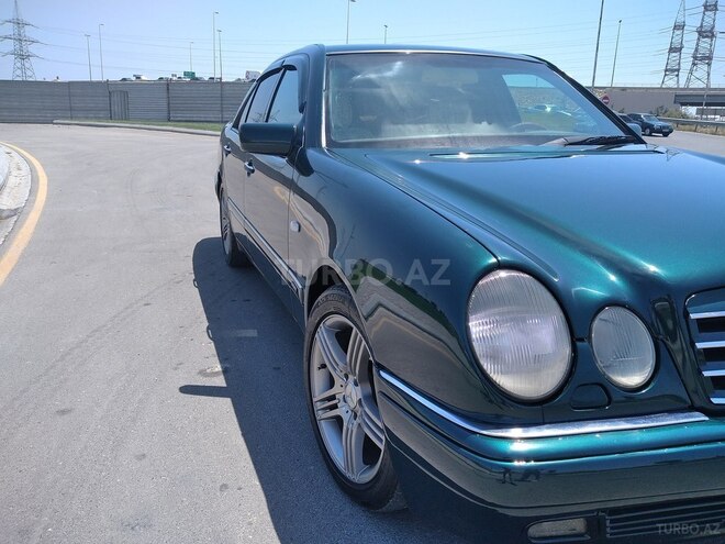 Mercedes E 230 1997, 26,000 km - 2.3 l - Bakı