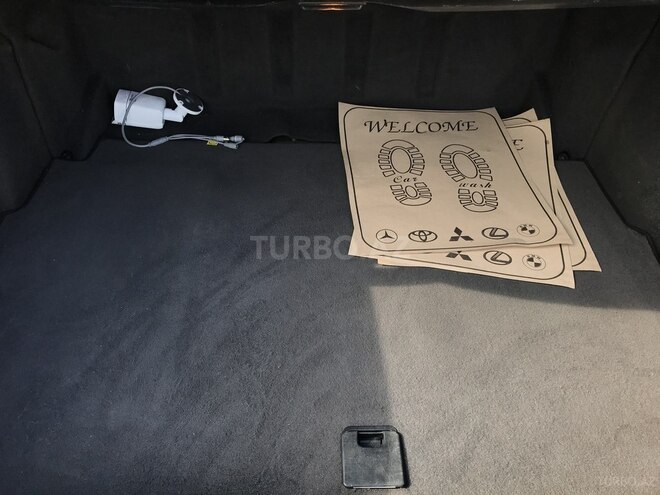 Mercedes E 220 2001, 312,111 km - 2.2 l - Astara