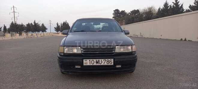 Opel Vectra 1993, 123,456 km - 1.6 l - Sumqayıt