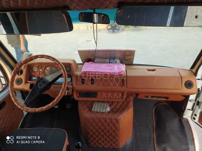 Mercedes 208 D 1992, 413,413 km - 2.3 л - Şirvan