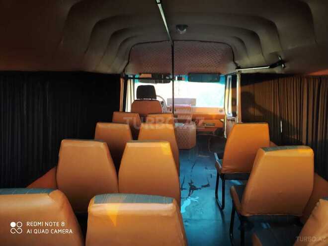 Mercedes 208 D 1992, 413,413 km - 2.3 л - Şirvan