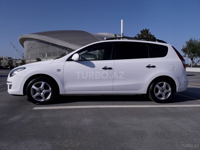 Hyundai i30 2009, 132,000 km - 1.4 l - Bakı