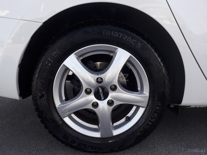 Hyundai i30 2009, 132,000 km - 1.4 l - Bakı
