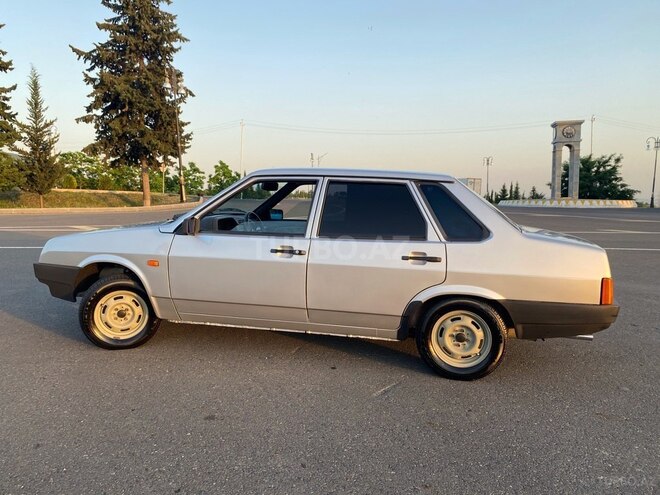 LADA (VAZ) 21099 2002, 215,300 km - 1.5 l - Qax