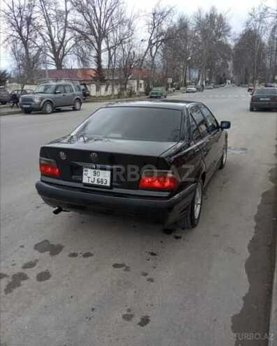 BMW 318 1996, 175,000 km - 1.8 л - İsmayıllı
