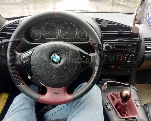 BMW 318 1996, 175,000 km - 1.8 л - İsmayıllı