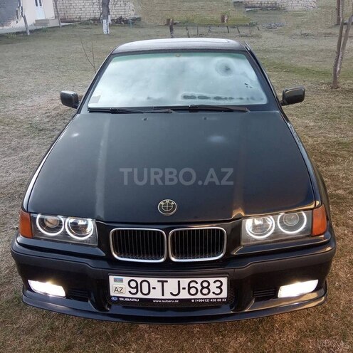 BMW 318 1996, 175,000 km - 1.8 л - İsmayıllı